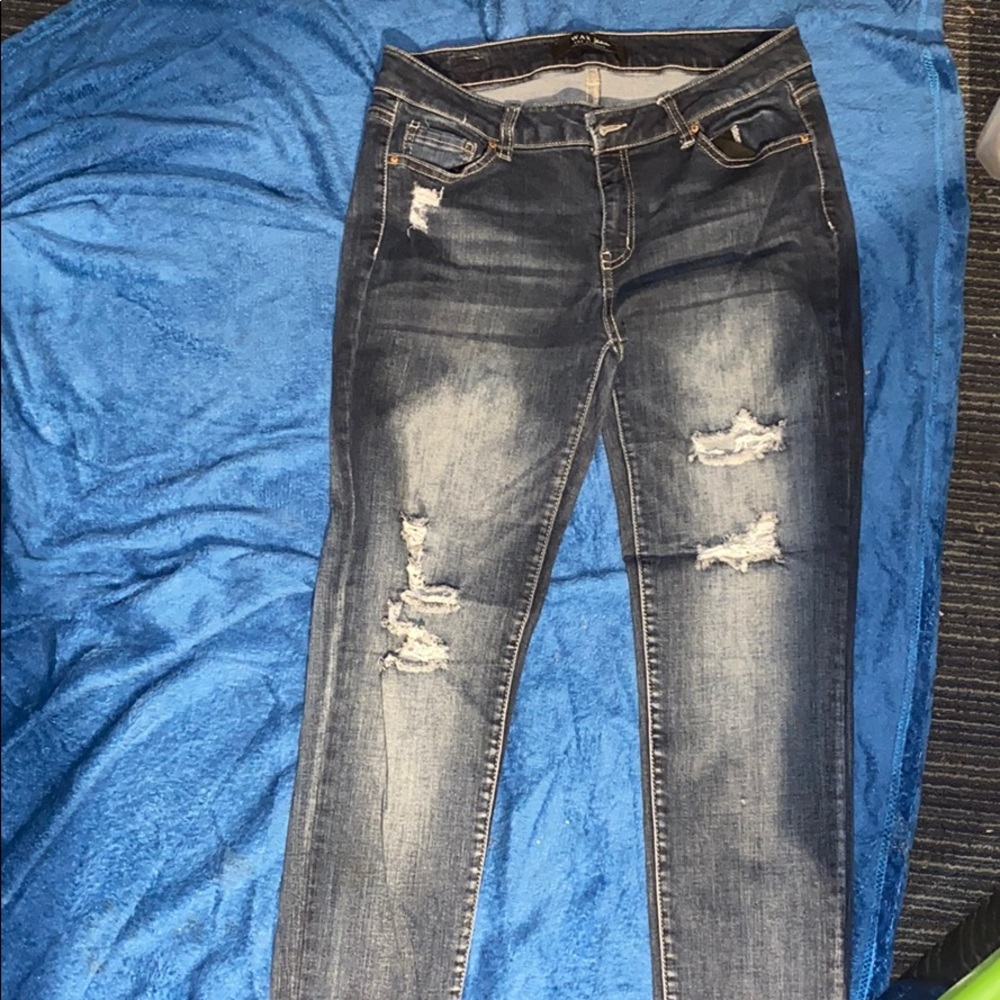 Distressed Jeans